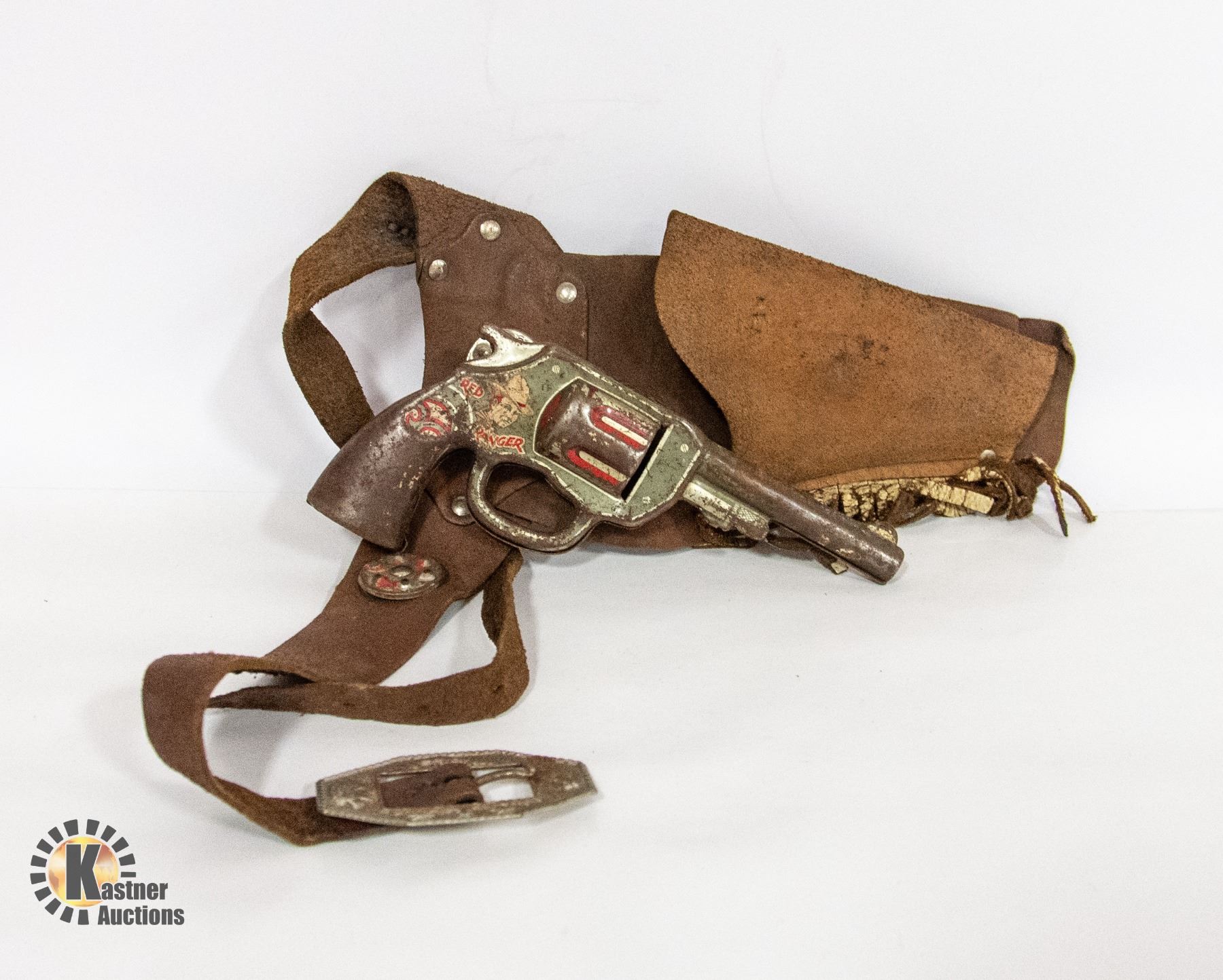 1930S RED RANGER TOY GUN WITH HOLSTER - Kastner Auctions