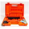 Image 1 : 1"AIR NAILER IN HARD CASE