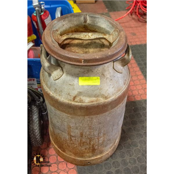 ANTIQUE LARGE MILK CAN