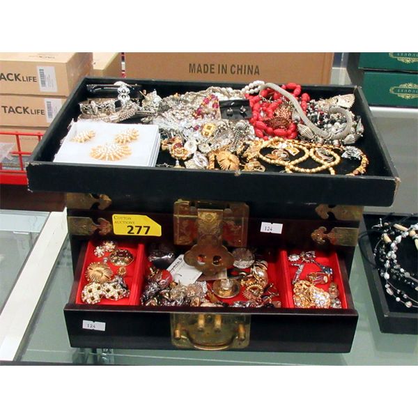 Asian Design Jewelry Box & Contents