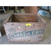 Image 1 : Vintage Wood Canada Dry Crate 