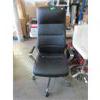 Image 1 : High Back Swivel Office Chair