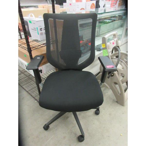 New Mesh Office Chair /Fabric Seat & Adjustable Lumbar