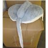 Image 3 : Box of 10 Friends of the Oceanarium Plush Stingrays 33"L