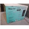 Image 3 : Magic Chef MCM1110B Microwave Oven New in Box