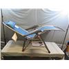 Image 2 : Timber Ridge Folding Zero-Gravity Chair w/ Side Shelf