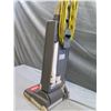 Image 5 : Unisource Javelin 12X Commercial Vacuum Cleaner