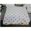 Image 11 : Misc Bedding: 2 Pillows, 4 Towels, Elephant Blanket, etc