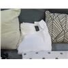 Image 3 : Misc Bedding: 2 Pillows, 4 Towels, Elephant Blanket, etc