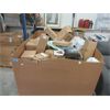 Image 1 : Skid of Assorted Amazon Overstock Goods