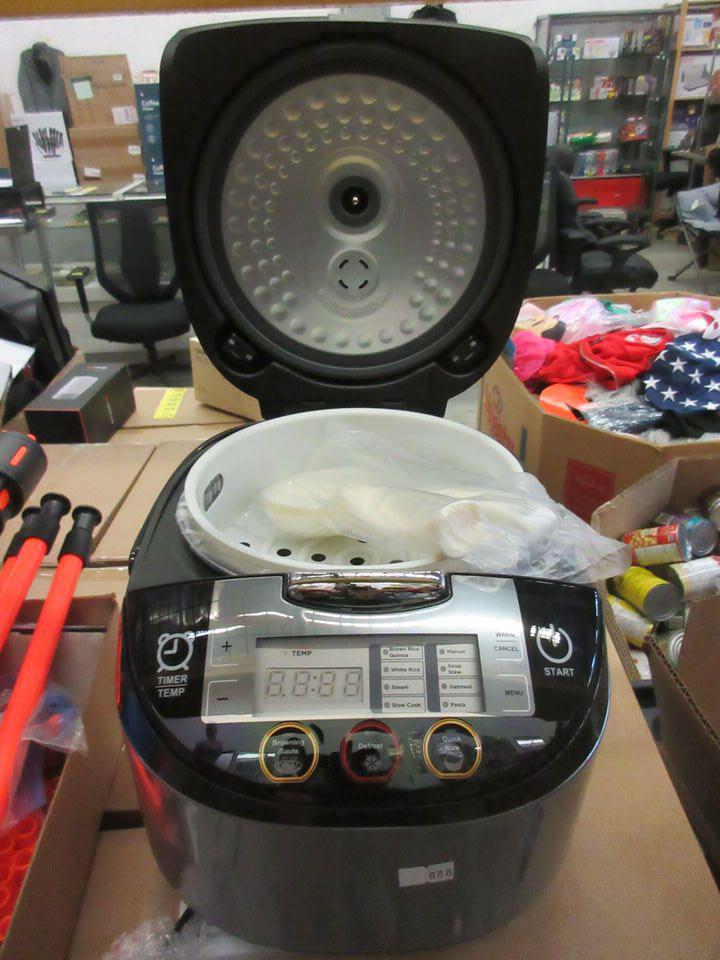 New Multi-Function Rice Cooker by Amazon Basics