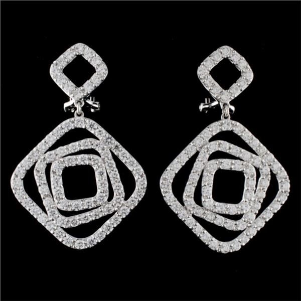 18K White Gold 3.65ct Diamond Earrings