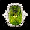 Image 1 : 18K Gold 6.55ct Peridot & 1.29ctw Diamond Ring