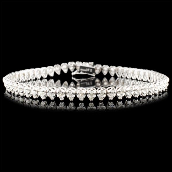 18K Gold 2.25ctw Diamond Bracelet