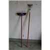 Image 4 : **Mop Handle, New Broom