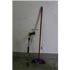Image 4 : **48" Relax Grip Water Wand, New Broom