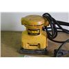 Image 2 : **DeWalt Palm Sander - Works