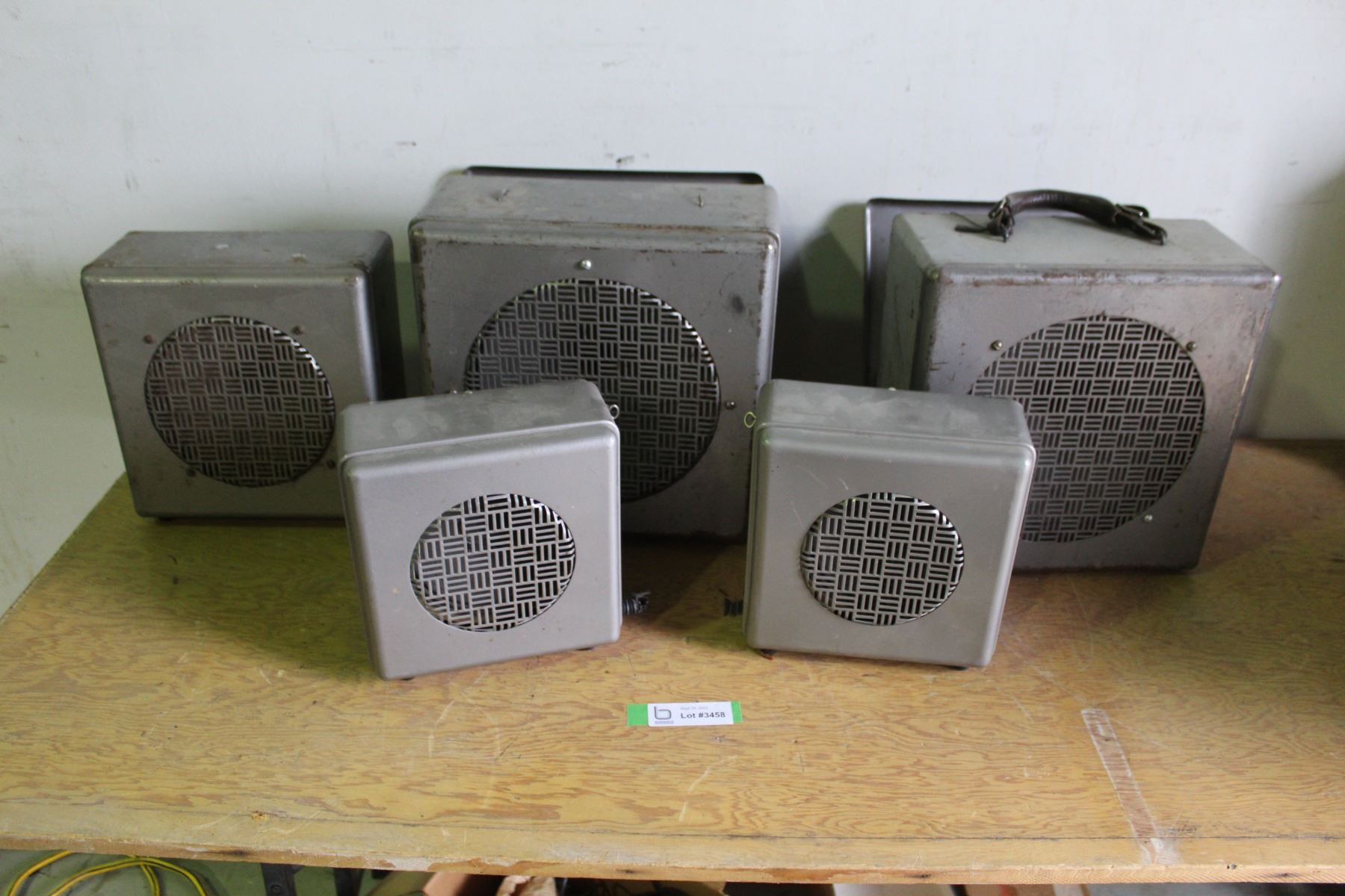 **(5) Metal Box Speakers - Untested - Bodnarus Auctioneering