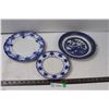 Image 1 : (3) Plates