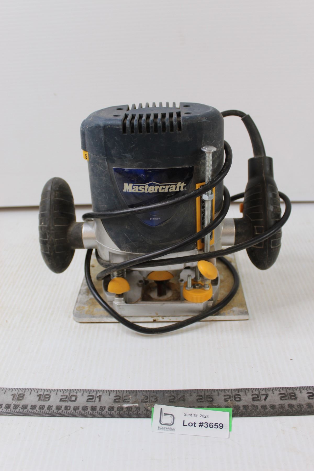 MasterCraft Plunge Router - Bodnarus Auctioneering