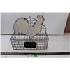 Image 1 : Metal Rooster Basket