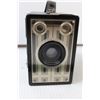 Image 2 : Vintage Brownie Junior Box Camera