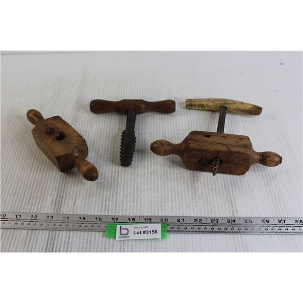 (3) Antique Thread Cutters