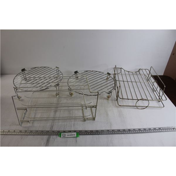 (4) Wire Racks