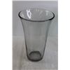 Image 2 : (2) Vases - Green is Handmade