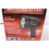 Image 2 : MotoMaster SpotLight in Box