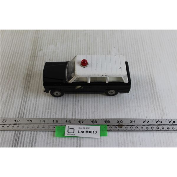 Tin Jeep Wagoneer Toy