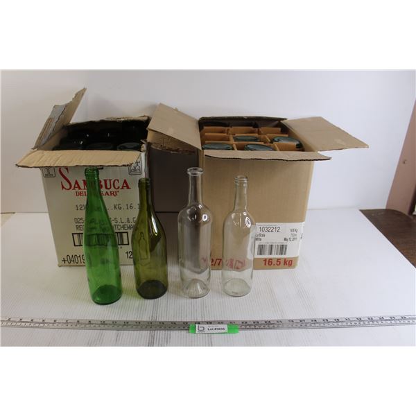 (22) Empty Glass Wine Bottles