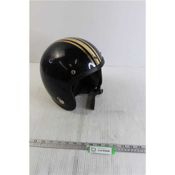 Vintage Ski-Doo Helmet (Large?)