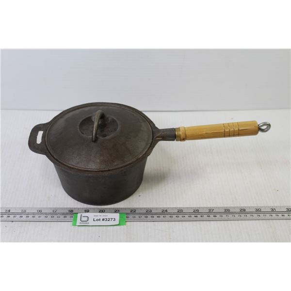 Cast Iron Open Campfire Cooking Pot w/Lid