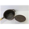 Image 2 : Cast Iron Open Campfire Cooking Pot w/Lid