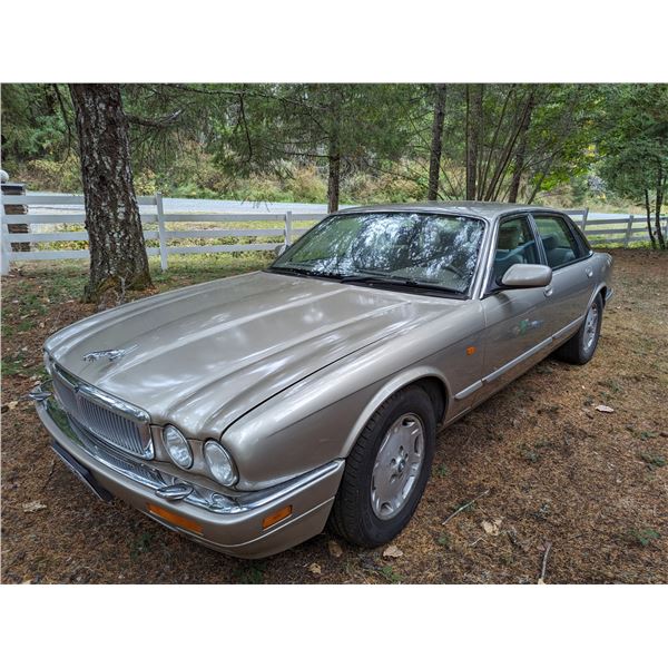 *OS* 1996 JAQUAR XJ6, 4DR SEDAN, BROWN, VIN SAJHN1741TC771316,