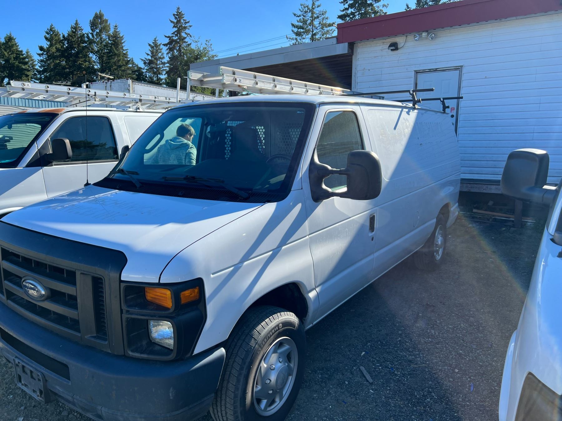 Dfoad Rsc 2011 FORD E-150 FLEX FUEL ADVANCETRAC RSC, VAN, WHITE, VIN ...