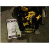 Image 1 : DEWALT BRUSHLESS MOTOR DCD777 1/2" DRILL DRIVER WITH BATTERY - NO CHARGER