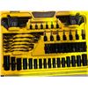 Image 2 : STANLEY PROFESSIONAL GRADE 183 PIECE SAEMM TOOL SET. BLACK CROW MECHANICS TOOL SET
