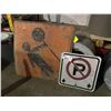 Image 1 : 2 X METAL SIGNS (NO PARKING & MEN WORKING)