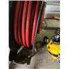 Image 2 : 50' AIR HOSE REEL-WITH WALL MOUNT