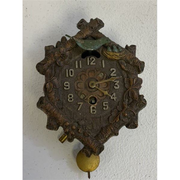 VINTAGE KEEBLER CLOCK CO. SMALL CUCKOO CLOCK