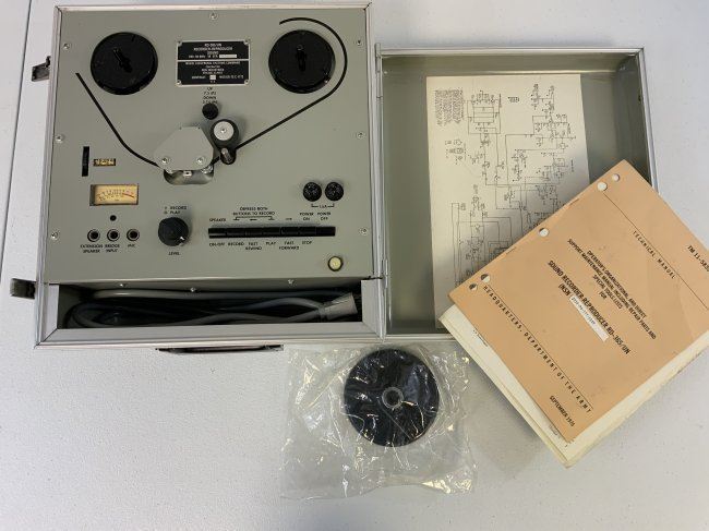 Military Data Tape Machine VINTAGE US MILITARY REEL TO REEL TAPE RECORDER 1976 DATED