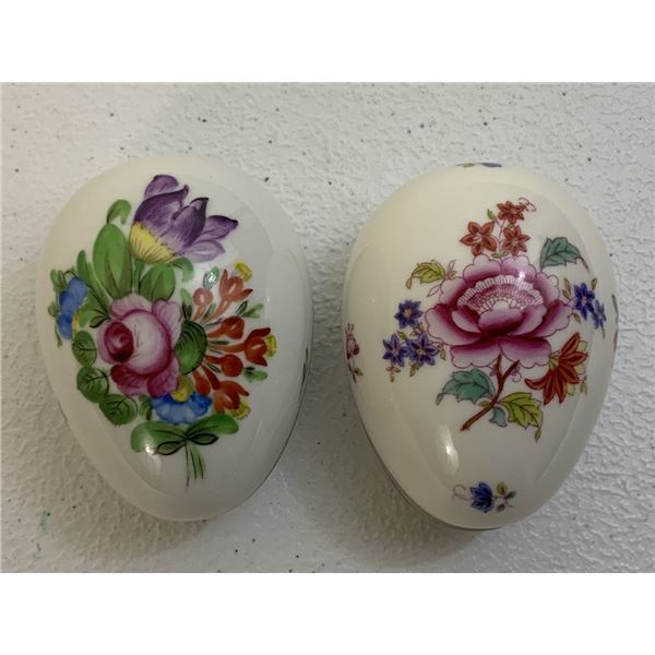VINTAGE HUNGARIAN HEREND PORCELAIN FLORAL 3" EGG BOX LOT OF 2