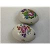 Image 2 : VINTAGE HUNGARIAN HEREND PORCELAIN FLORAL 3" EGG BOX LOT OF 2
