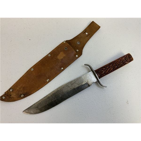 VINTAGE ARKANSAS TOOTHPICK HUNTING BOWIE KNIFE WITH LEATHER SHEET