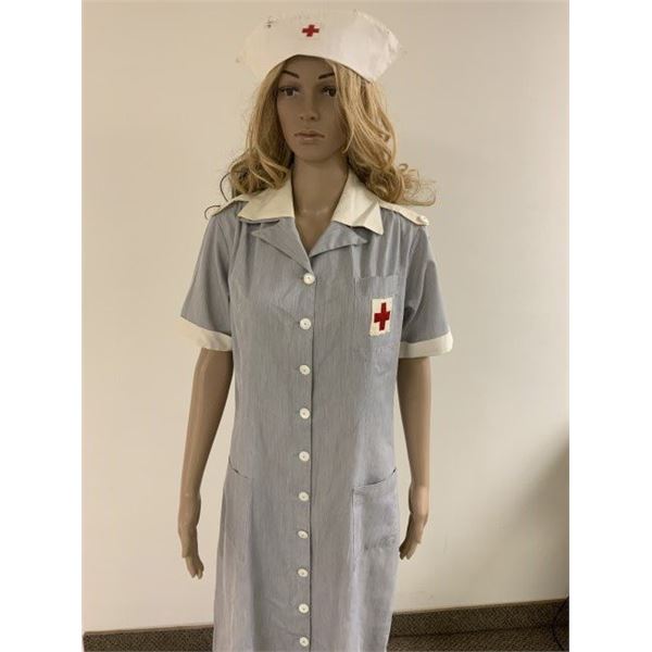 UNITED STATES WWII ERA AMERICAN RED CROSS FEMALE MEDIC UNIFORM