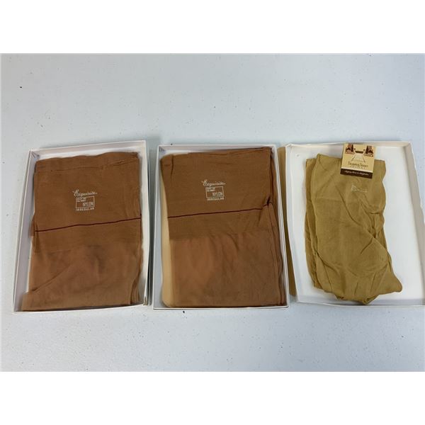 UNITED STATES WWII ERA AMERICAN FEMALE UNIFORM STOCKINGS 3 PAIRS