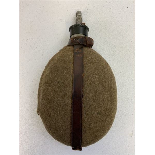 WWII  GERMAN WATER BOTTLE CANTEEN FLASK