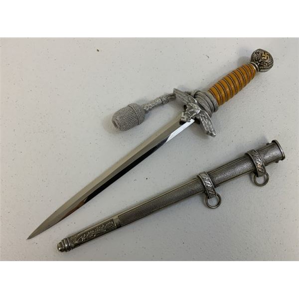 WWII GERMAN LUFTWAFFE OFFICERS DAGGER SMF SOLINGEN - MINT
